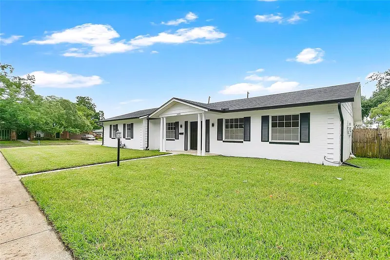 2494 Castlewood Rd, FL