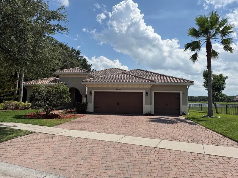 3700 Paradiso Cir, FL