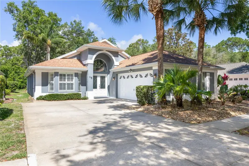 15 Tanglewood Ct, FL