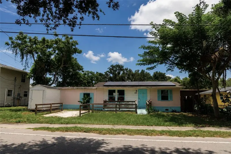 1208 Cherry Ln, FL