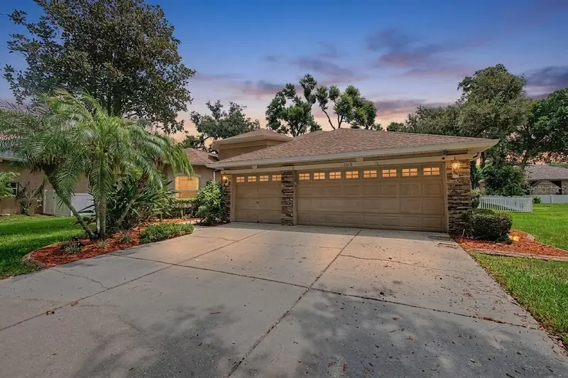 2418 Blue Stone Ct, FL