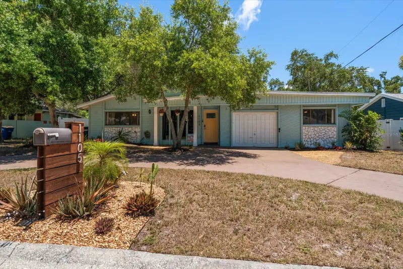 1105 Sunnydale Dr, FL