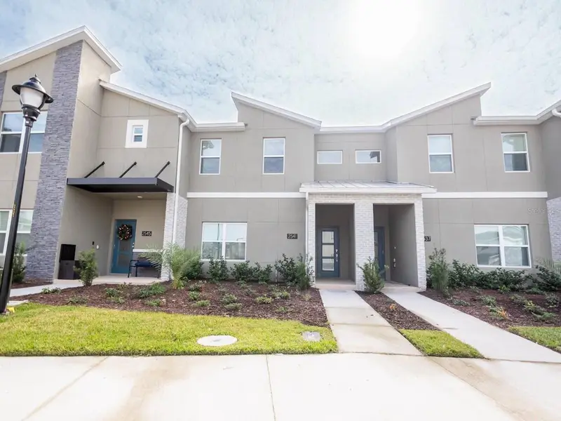 2541 Reading Trl, FL
