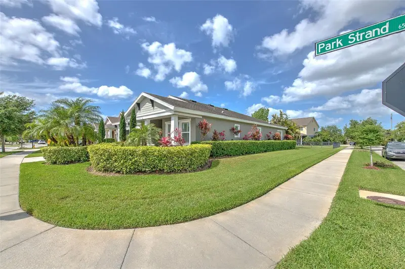 6540 Park Strand Dr, FL