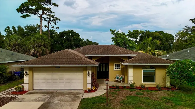 2043 Old Trenton Ln, FL