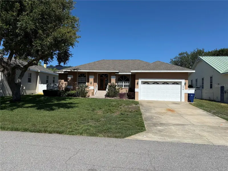 626 7th Ave N, FL