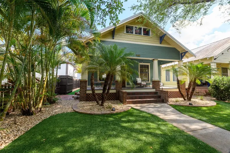 314 E Frances Ave, FL