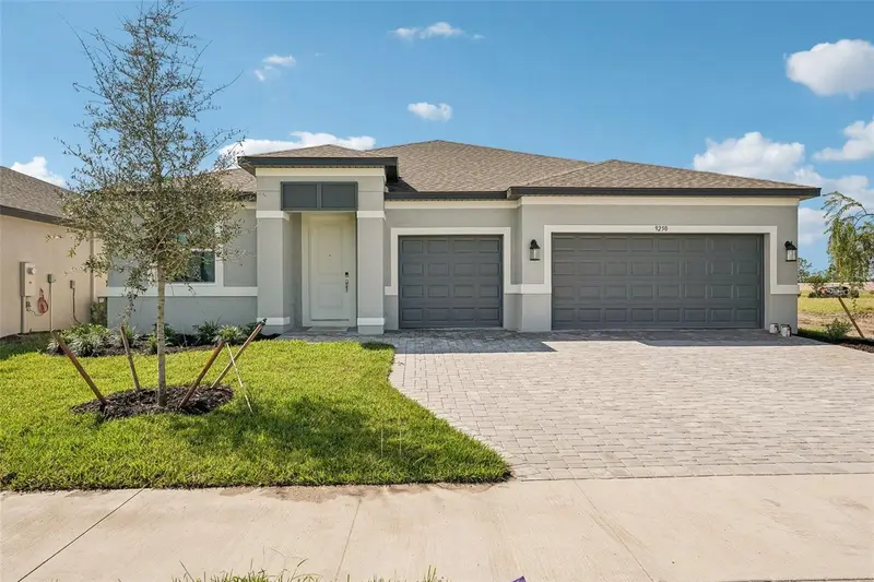 9250 Deep Horizon Loop, FL