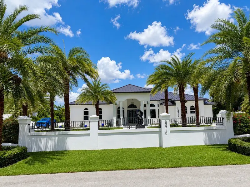 23710 Sw 214th Pl, FL