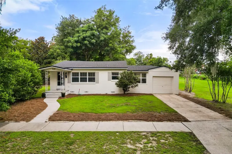 1037 N Virginia Ave, FL