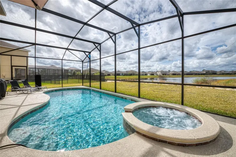 2219 Crofton Springs Ct, FL