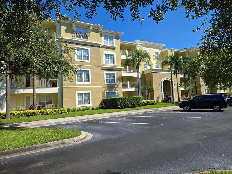 5049 Shoreway Loop #30101, FL