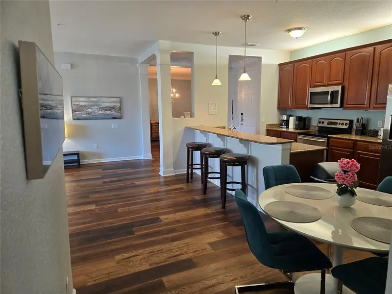 5049 Shoreway Loop #30101, FL