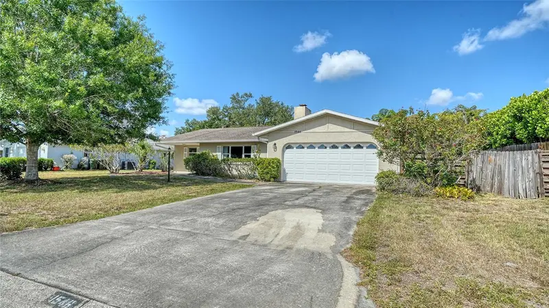 1546 Georgetowne Ln, FL