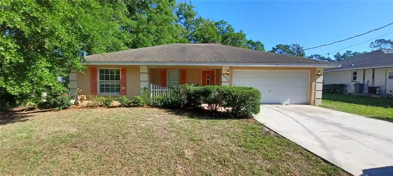 6521 E Grayson St, FL