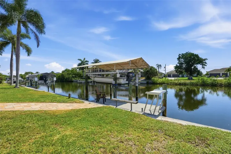 4310 Palm Dr, FL
