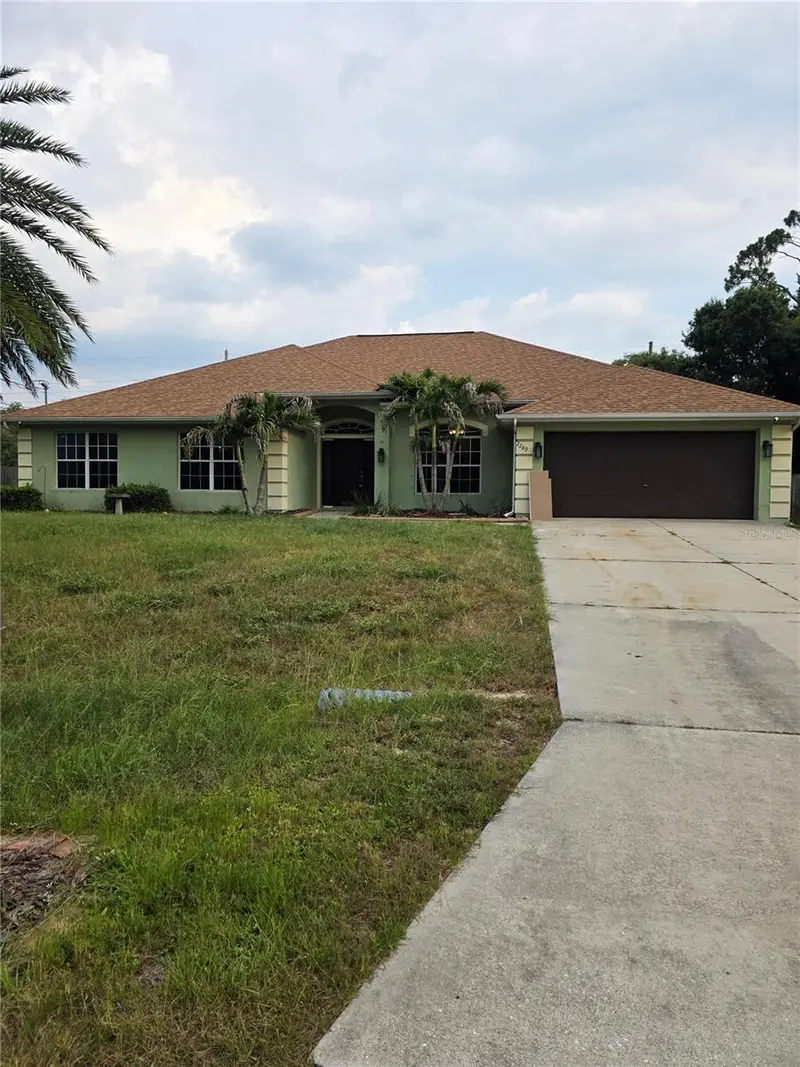 2289 Hattie Ct, FL