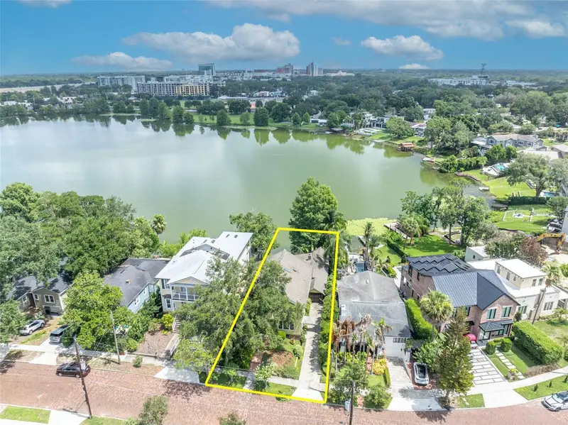 705 Terrace Blvd, FL