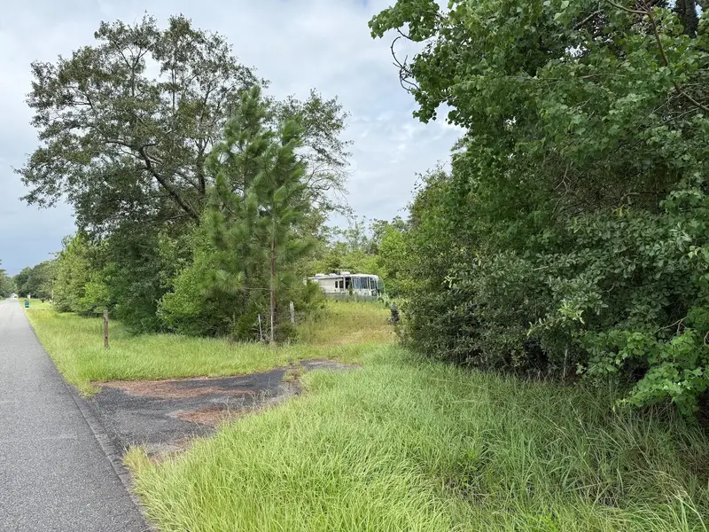 978 Joiner Rd, FL