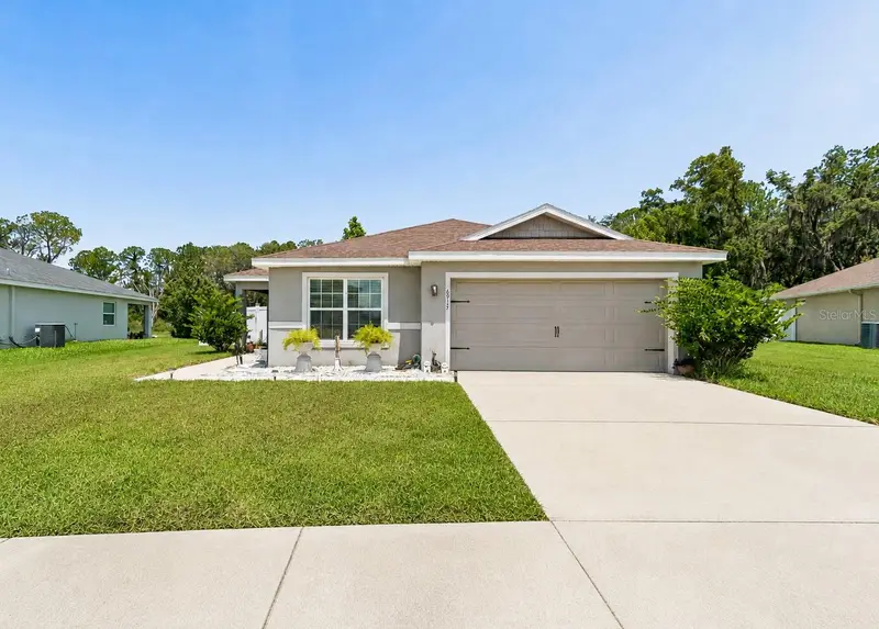 6917 Gideon Cir, FL