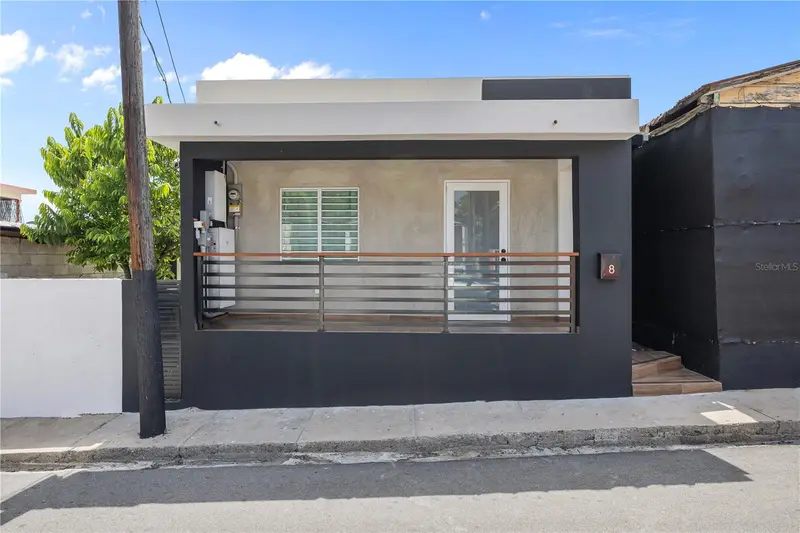 8 Boriquen, PR