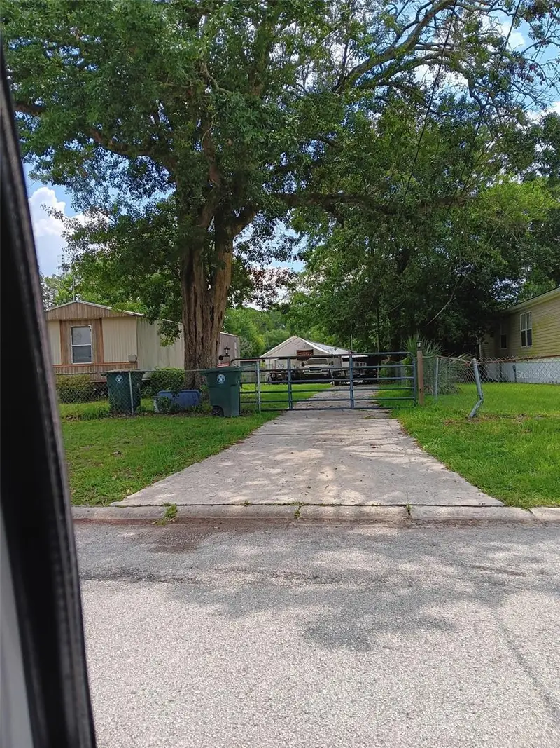 2153 Sunrise Dr, FL