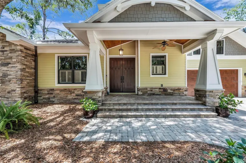 5911 River Forest Cir, FL