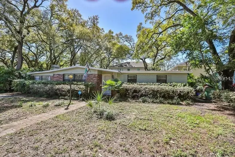 3214 W Coachman Ave, FL