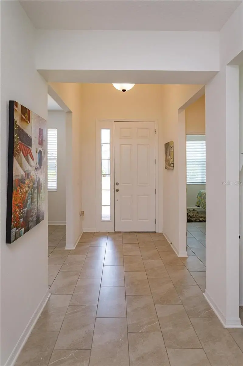 16707 Sanctuary Dr, FL