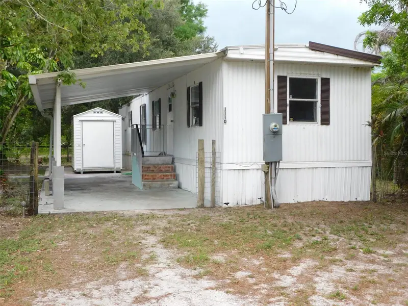 1110 Ne Forrest Ave, FL