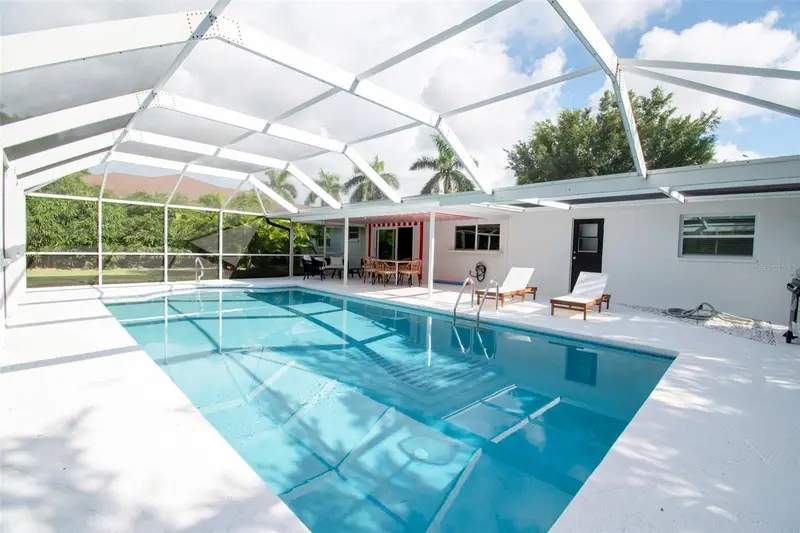 59 Wickliffe Dr, FL