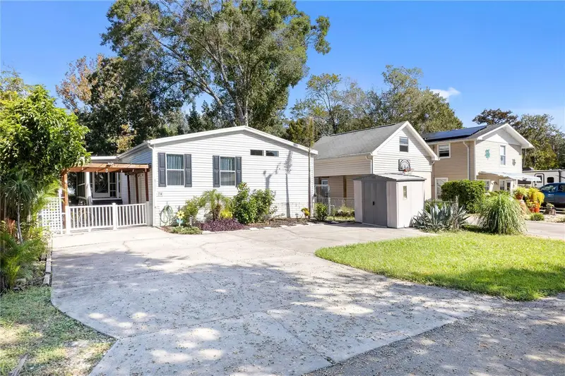 6331 Theodan St, FL