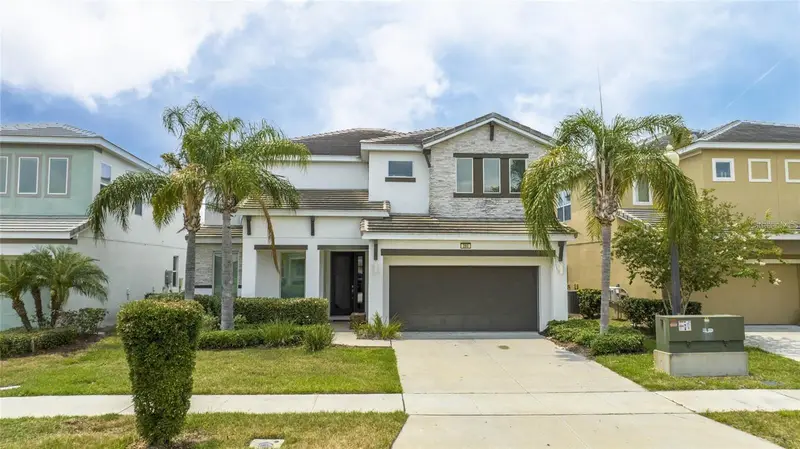 280 Ballo Dr, FL