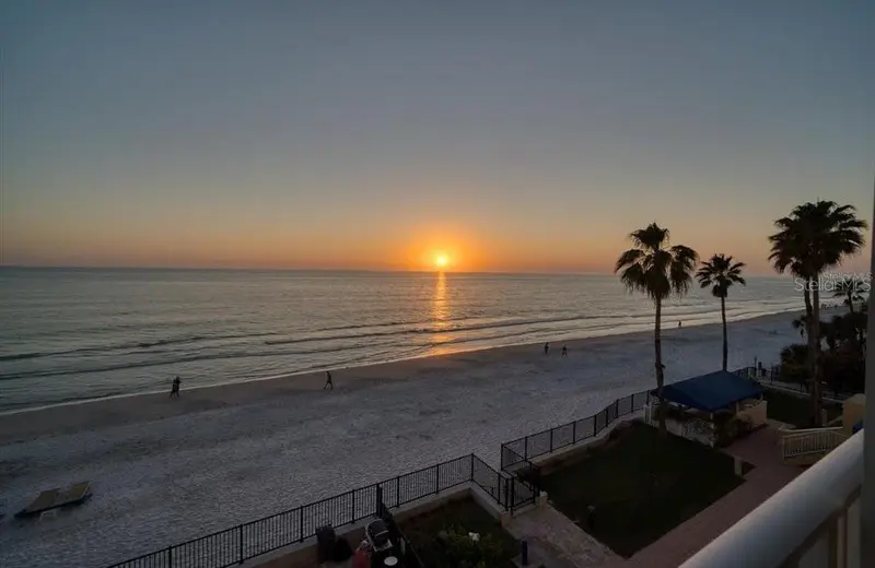 16750 Gulf Blvd #311, FL