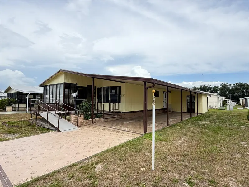 35044 Mcculloughs Leap, FL