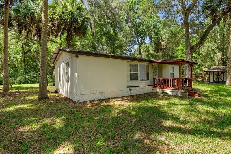 3424 Ne 162nd St, FL