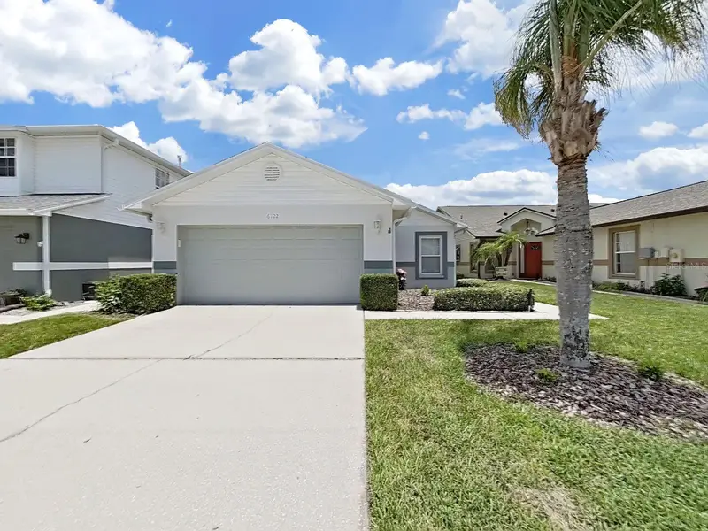 6122 Gentle Ben Cir, FL
