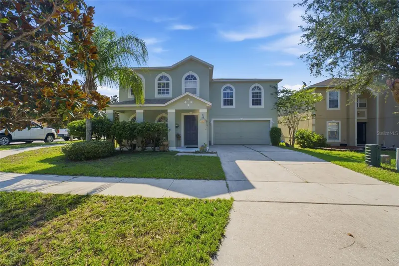 516 Cadiz Dr, FL