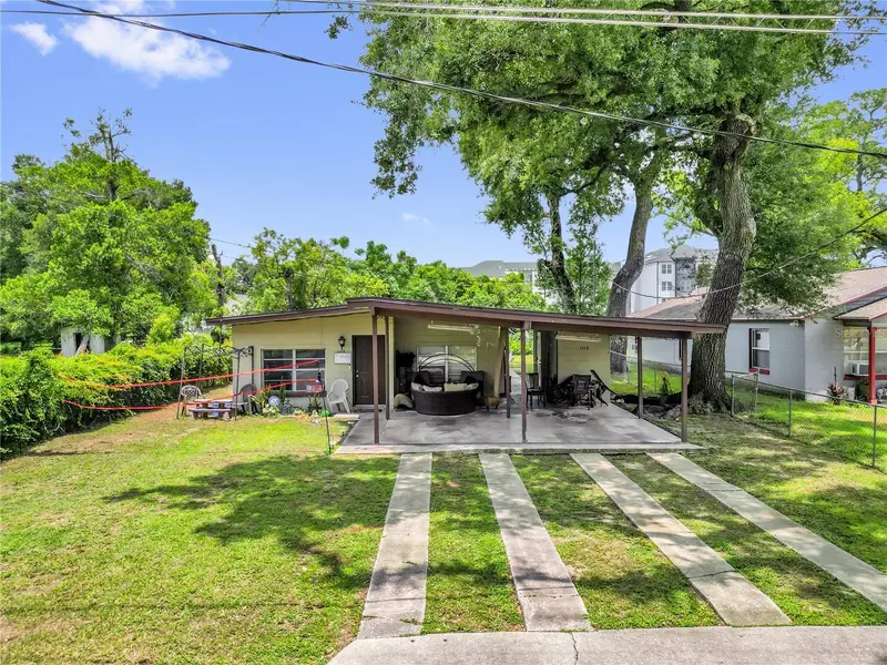 1113 S Lee Ave, FL