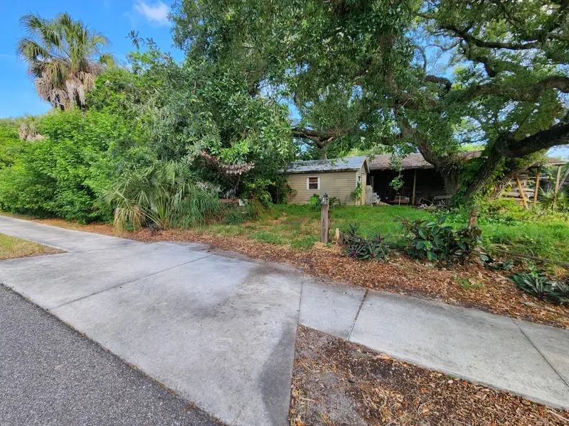 Shamrock Dr, FL
