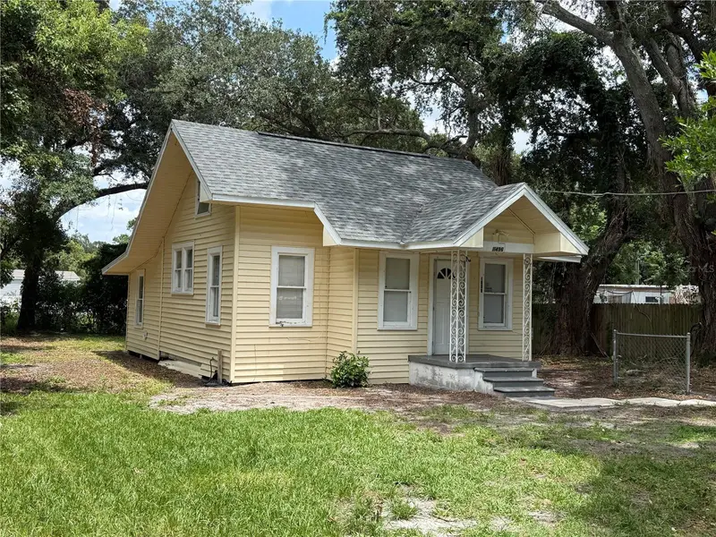 1496 33rd St Nw, FL