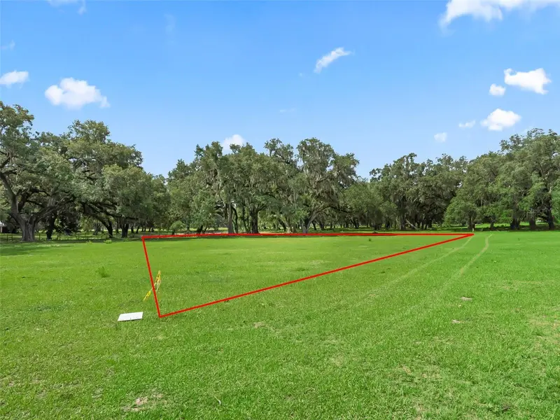 Lot 11 Cr 543, FL
