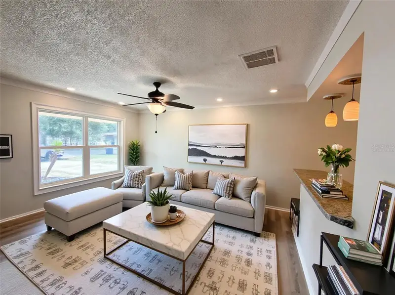 505 Oak Dr, FL