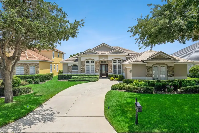 1206 Saint Albans Loop, FL