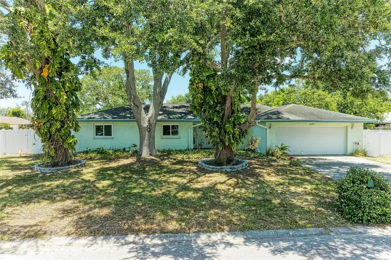 2120 47th Street Pl W, FL