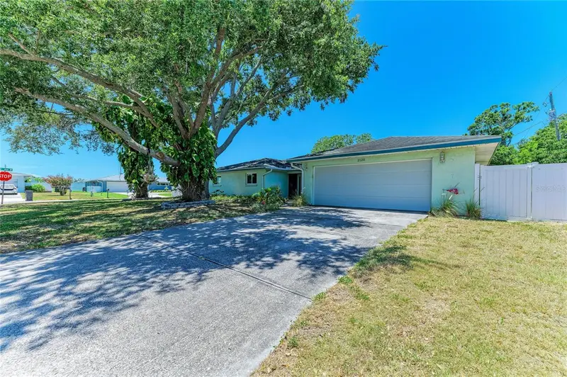 2120 47th Street Pl W, FL