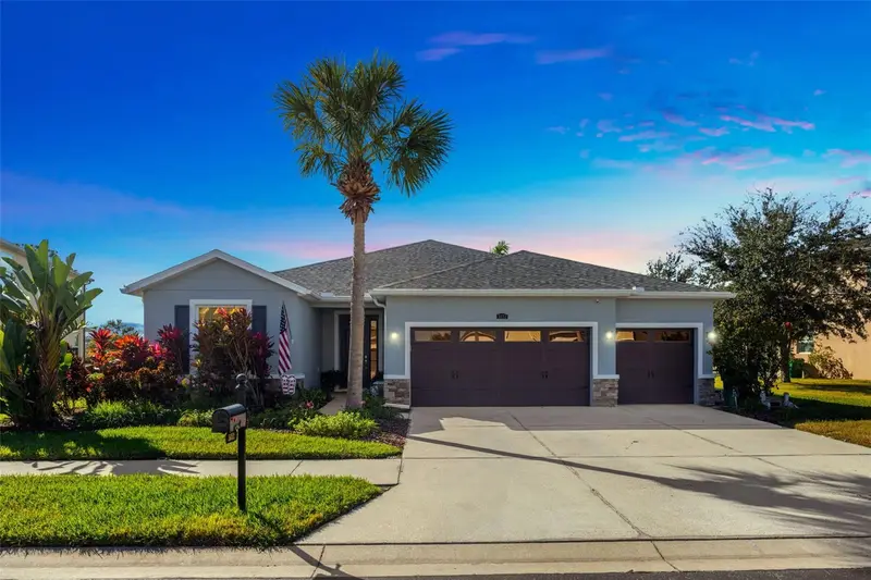 5652 Fisher Glen Loop, FL