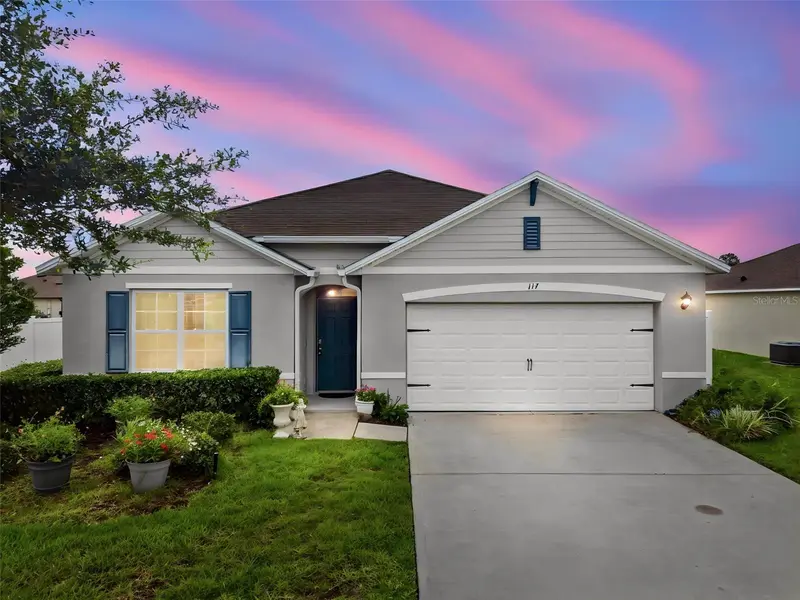 117 Rip Cord Ln, FL