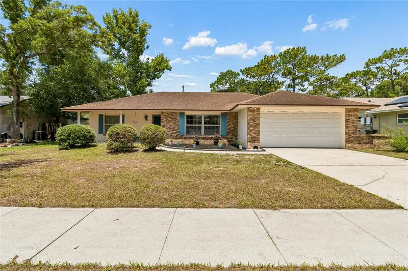 304 Wyndham Way, FL