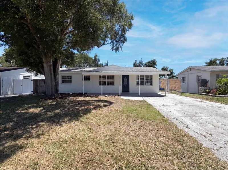 6992 77th Ter N, FL